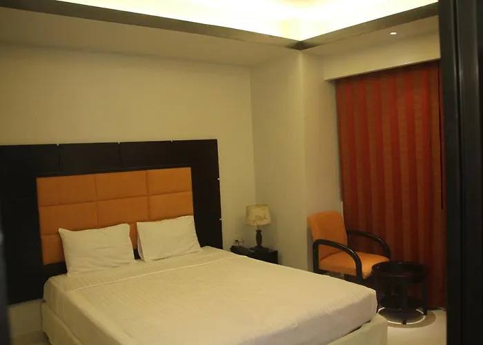 Orchid Business Hotel