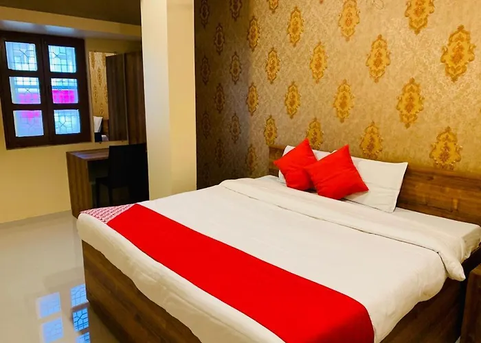 Hotel Neelkanth