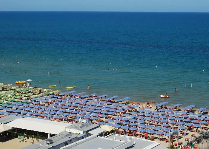 Hotel Caravelle