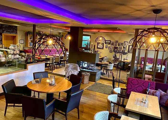 Boutique Hotel Lindenhof, Bed & Breakfast