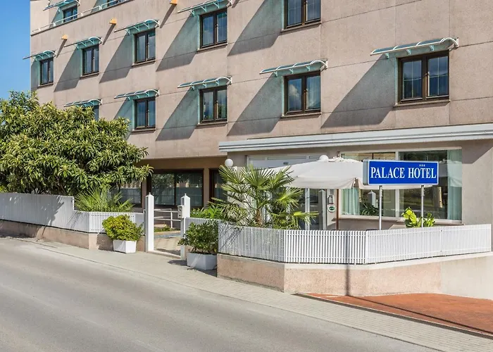 Aviano Palace Hotel
