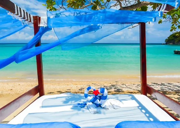 Kaz Kreol Beach Hotel
