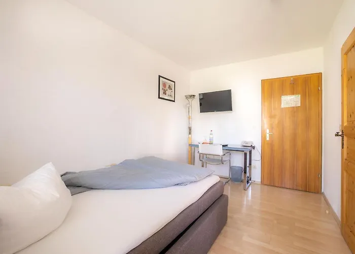 Landhotel Weisser Hahn