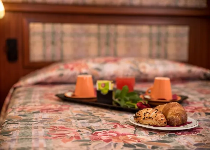 New Petit Hotel