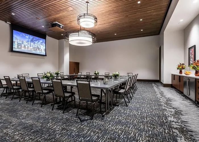 7 Cedars Hotel & Casino