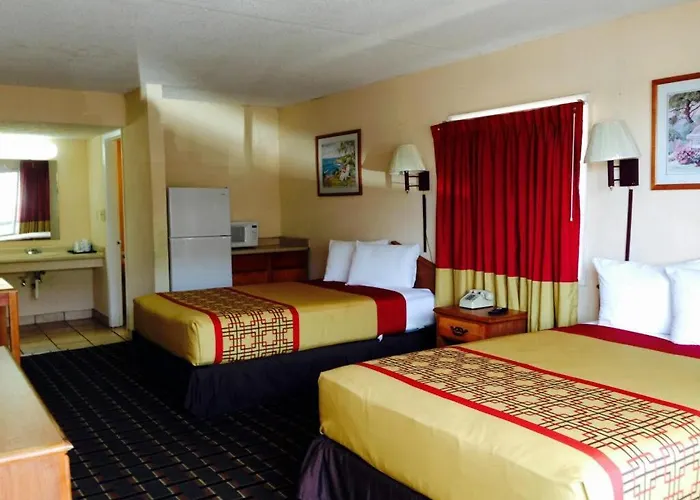 Happy Holiday Motel