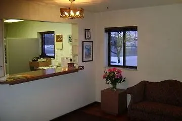 Days Inn By Wyndham Bowling Green