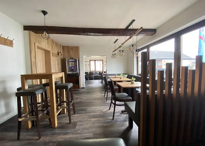 Landgasthof-Bikerhotel Arnold