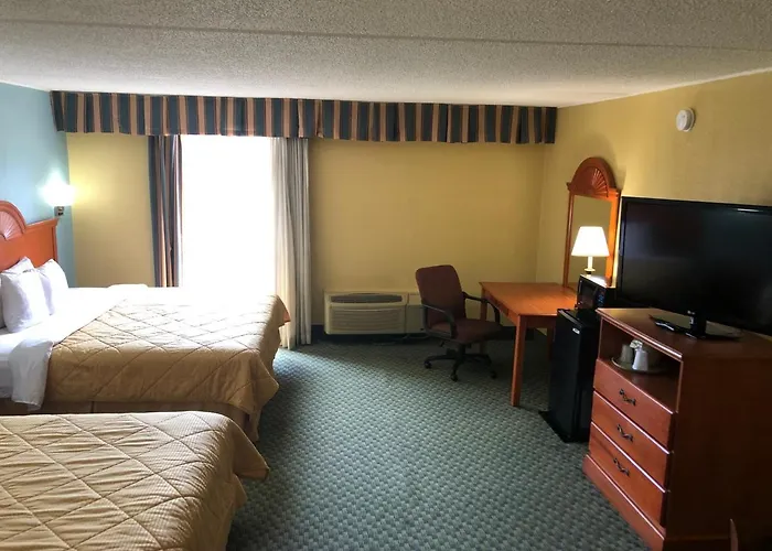 Rodeway Inn Joint Base Andrews Area