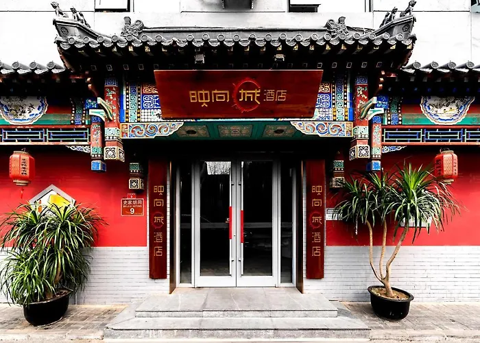 Happy Dragon Saga Hotel: Garden Terrace in City Center