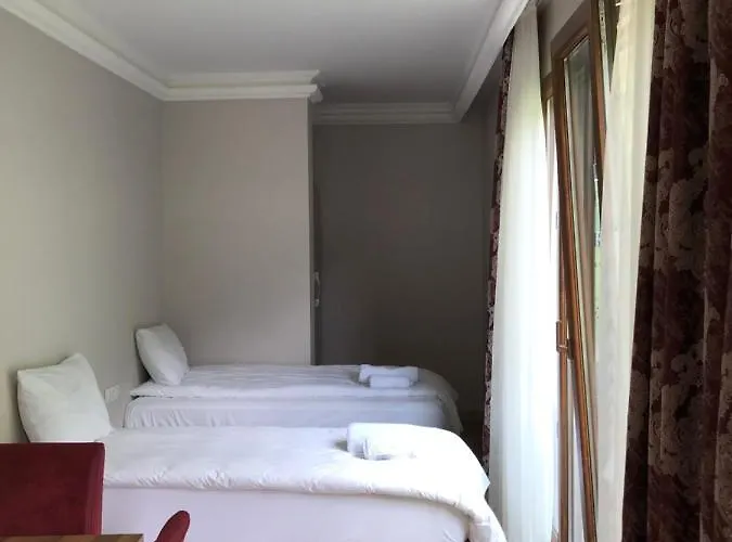 Oris Green Hotel