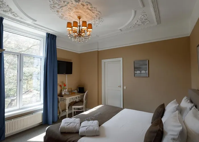 Boutique Hotel Puur Zee - Adults Only
