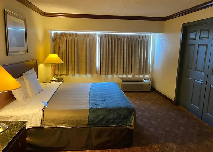 Clarion Hotel Sandston