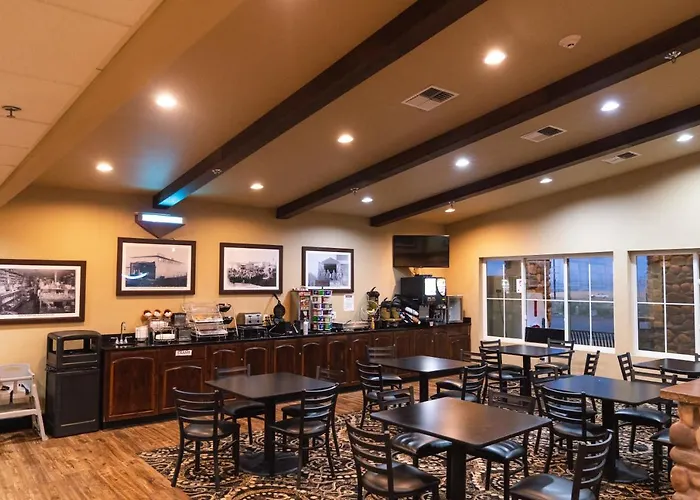 Van Hook Territorial Inn