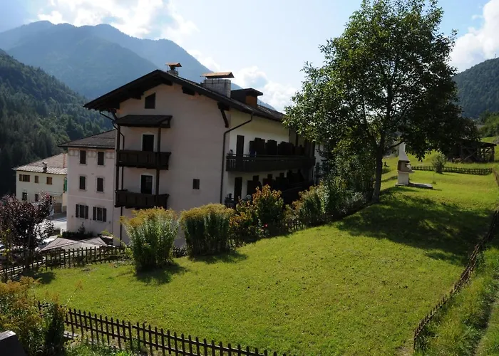Hotel Carlone