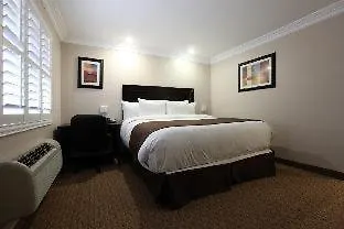 Raincross Hotel Riverside