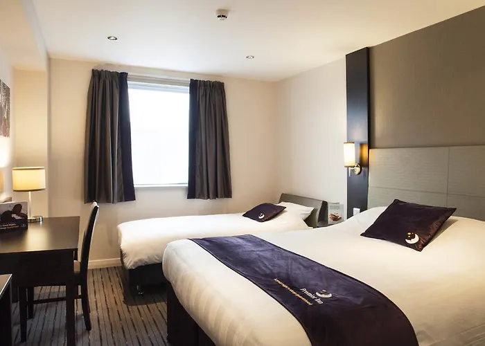 Premier Inn Luton Town Centre