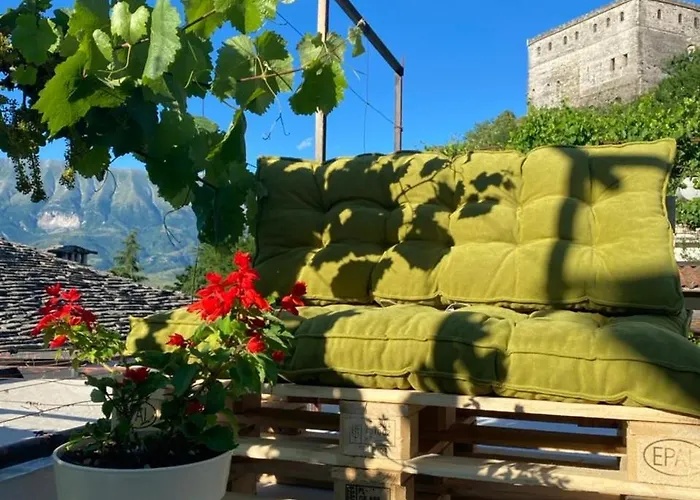 Old Town Hotel
