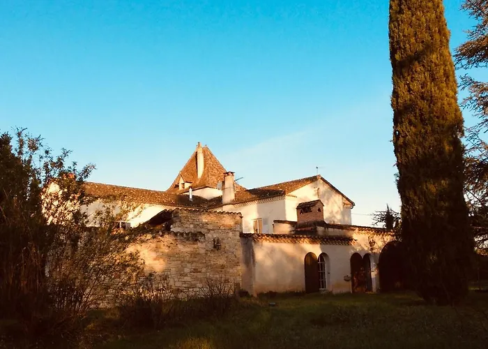Le Jardin Du Moustoulac Chambres D'Hotes Cahors