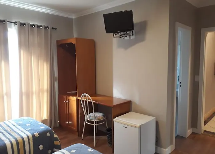 Hotel Contessi