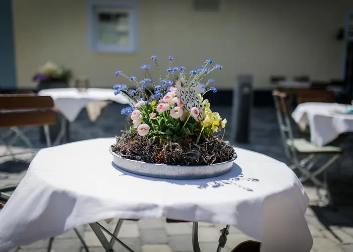 Gasthaus & Pension Mohren
