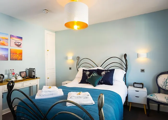 Lyme 1 Hotel