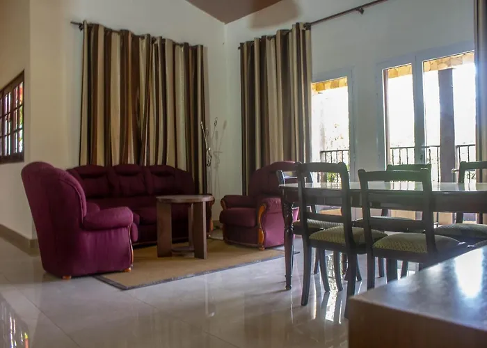 Iris Hotel