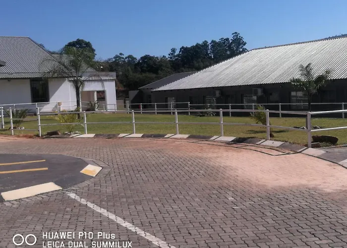 Sima Silver Lodge