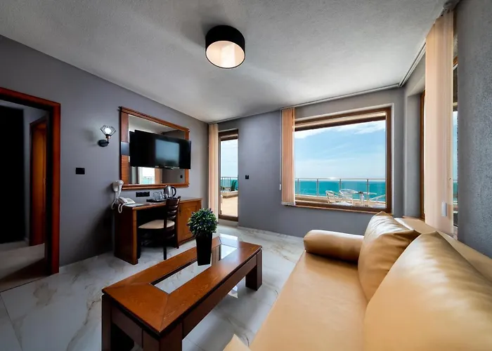 Petrov Family Hotel