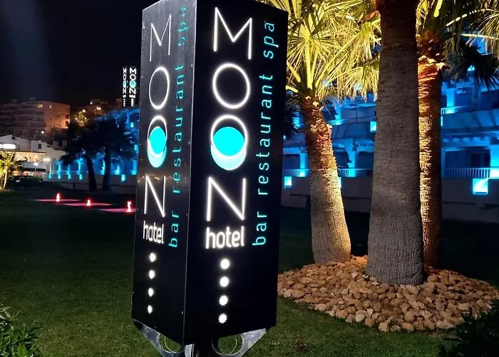Moon Hotel & Spa.