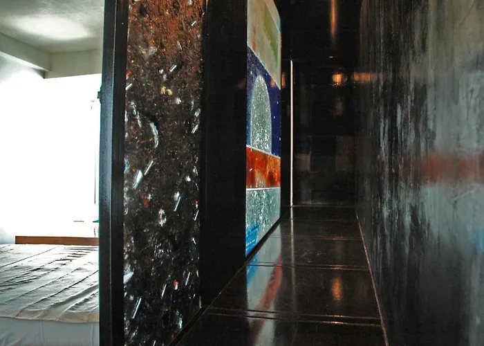Museo Albergo D'Arte Contemporanea Atelier Sul Mare