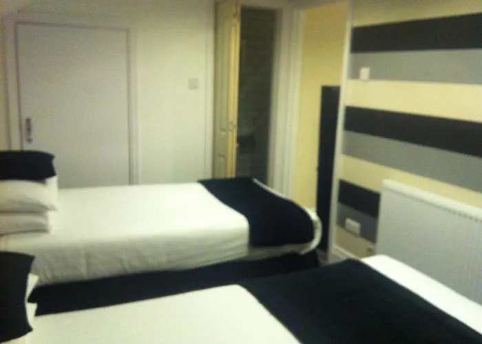 Happy Return Hotel