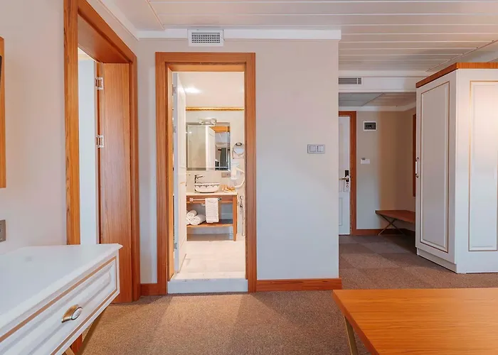 Ts Park Hotel