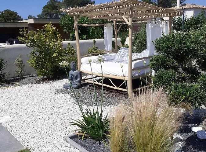 Bed and Breakfast Jardin Zen à La Londe-les-Maures