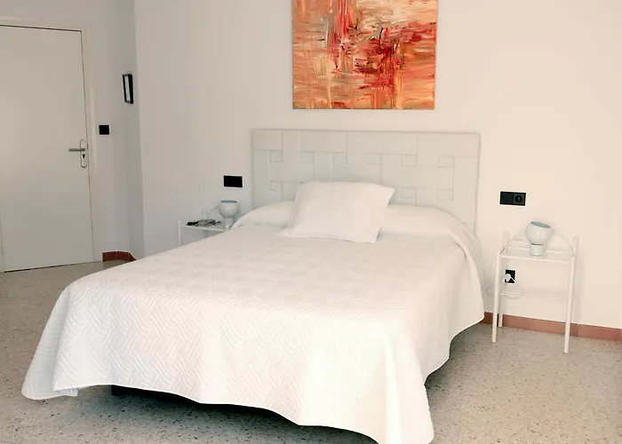 Hostal Lara Llançà