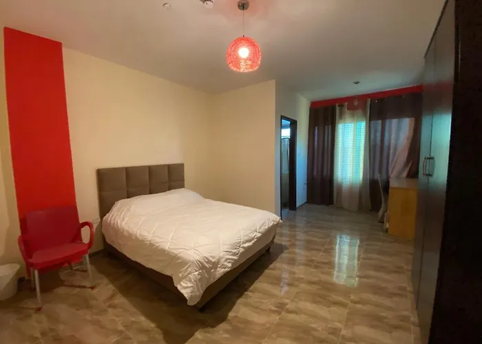 Jericho Waleed'S Hostel