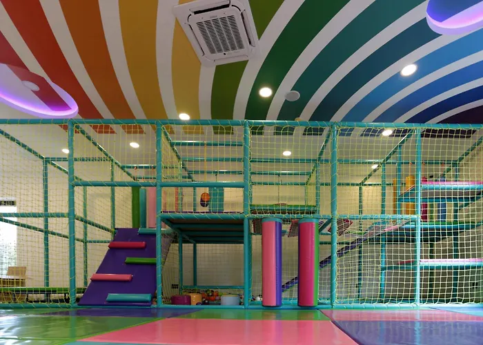 Hotel Mir