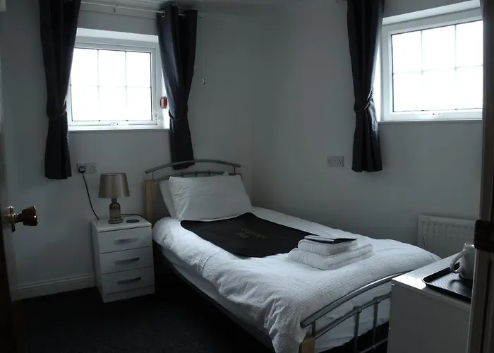 Elnor Guest House