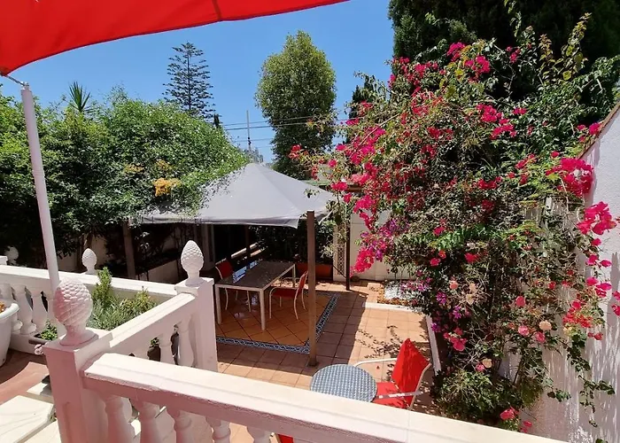 Casa Roberto Guest House "Casa Compartida" Benalmádena