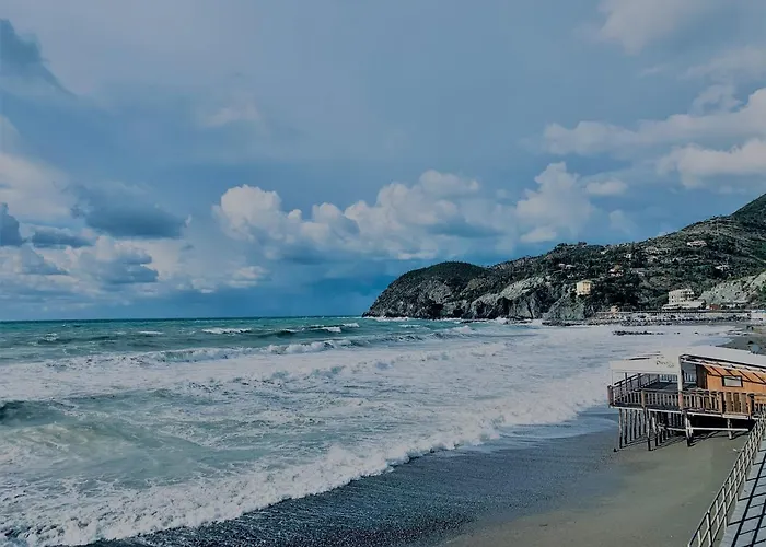 Hotel Baia Di Levanto