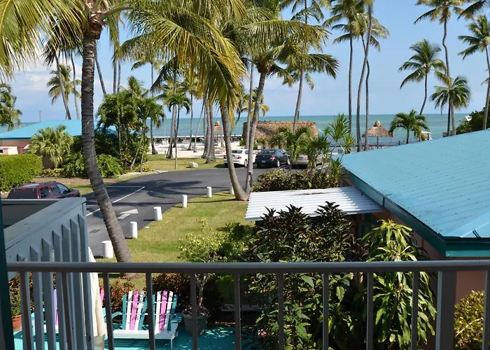 Breezy Palms Resort