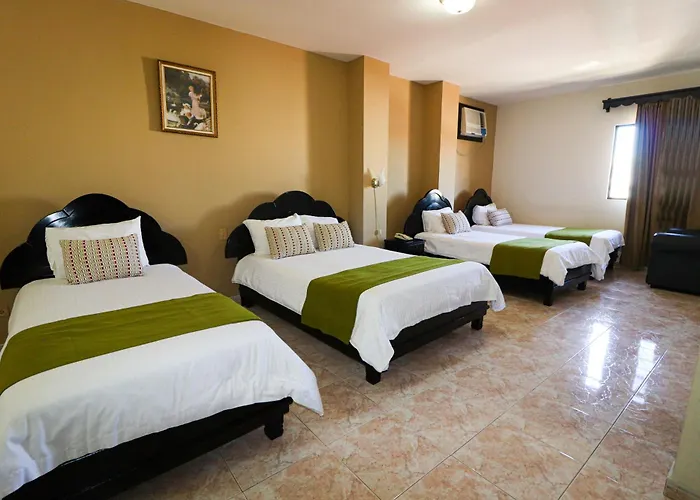 Hotel Puerta Del Sol