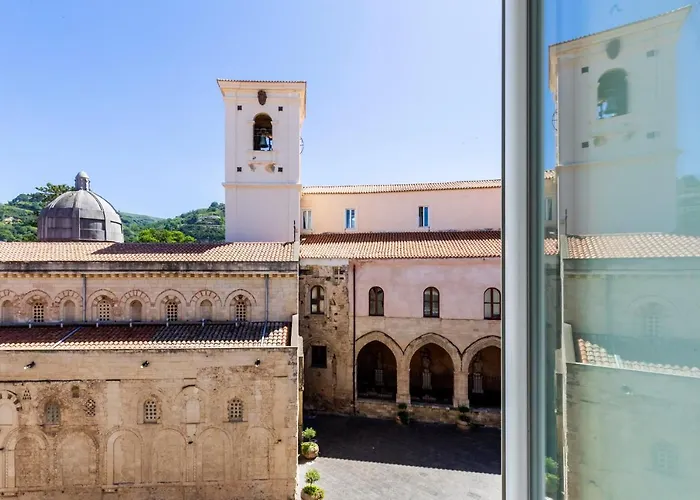Suites Pastis Tropea - Boutique B&B by Kalavrìa Holidays