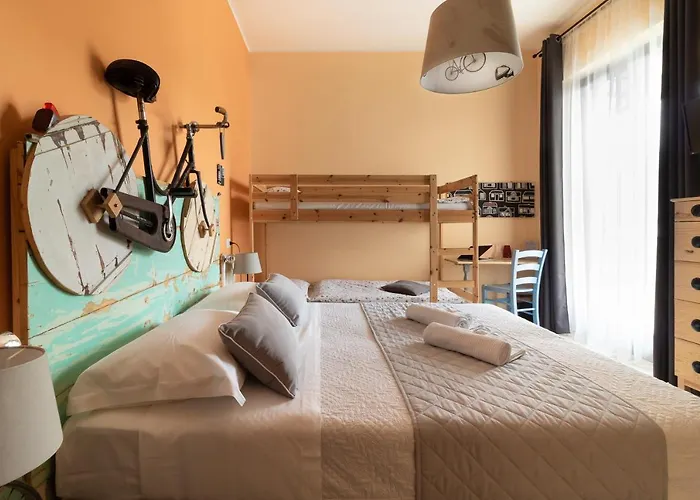 Bed And Breakfast Bric & Brac