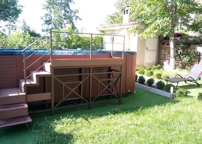 Family hotel Elena