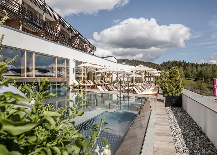 Nidum - Casual Luxury Hotel