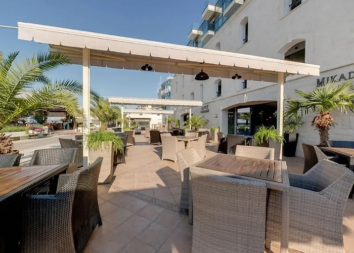 Hotel Antik
