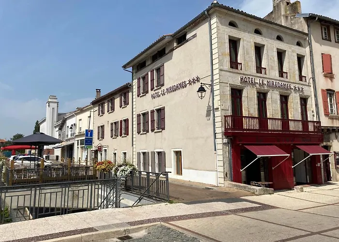 Hotel Le Miredames