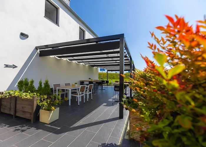 Hotel Javier Montero