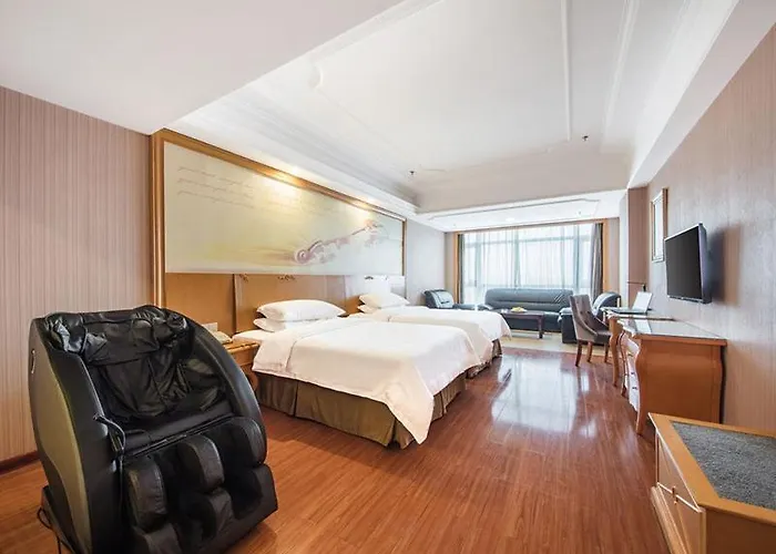 Vienna Hotel Hunan Hengyang Railway Station